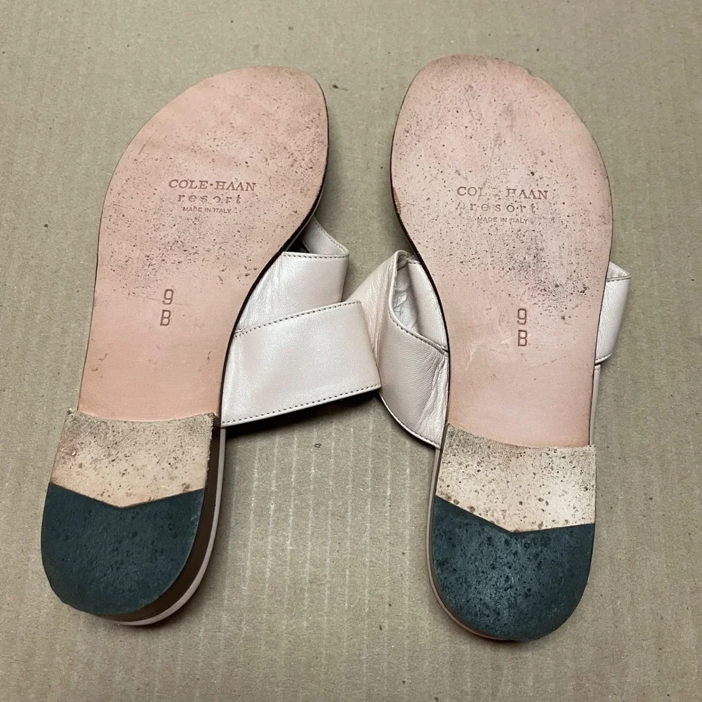 Vintage 90s Cole Haan Sz 9B Resort Blush Leather Asymmetric Thong Slide Sandals